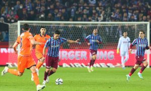 Trabzonspor, Başakşehir, Süper Lig