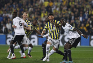 Beşiktaş, Fenerbahçe,
