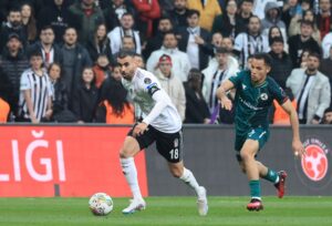 Beşiktaş, Giresunspor, Ghezzal