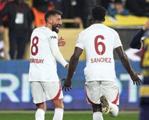 Galatasaray, sevinç, Kerem Demirbay, Davinson Sanchez